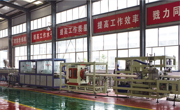 PVC-U给水管线.jpg
